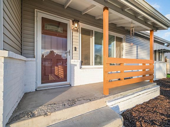 3rd image of 625 Belinda Way
