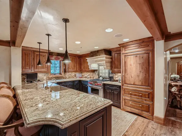 74 Willow Rd #305, Vail, CO 81657