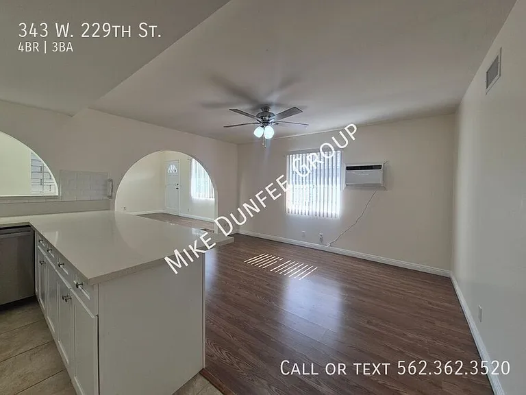 343 W 229th St — Photo 8