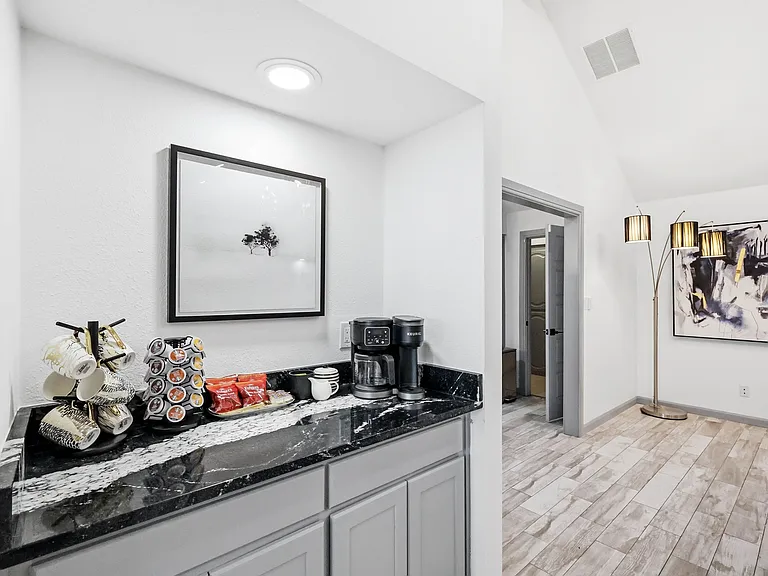 143 Gayle Ln — Photo 10