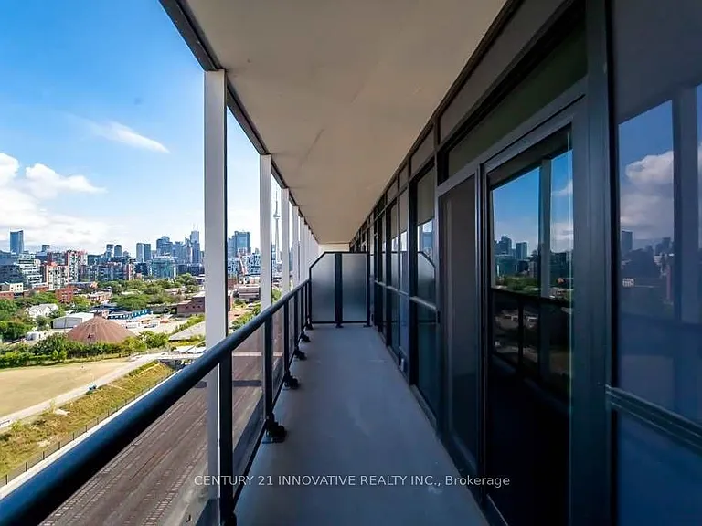 50 Ordnance St #1207 — Photo 32