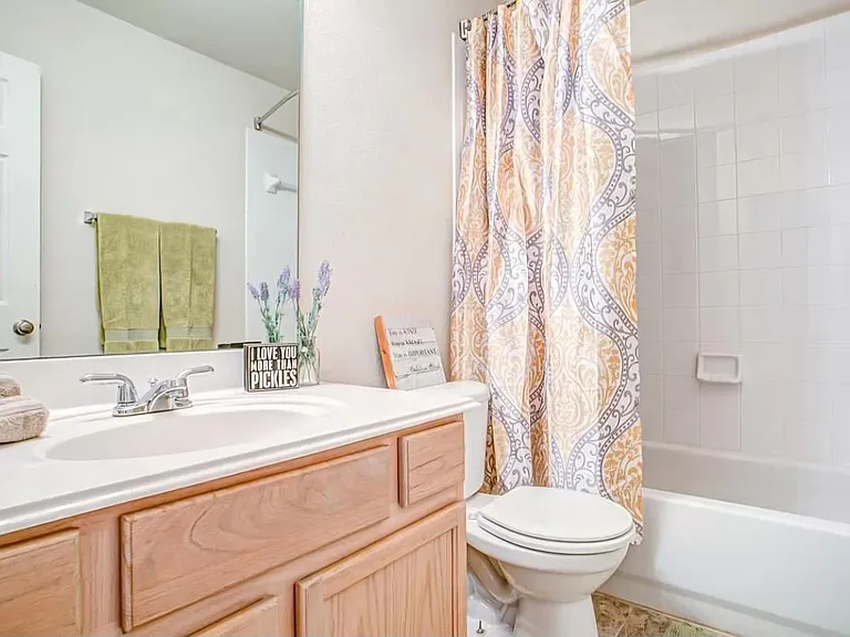 1208 Shamrock Dr — Photo 22