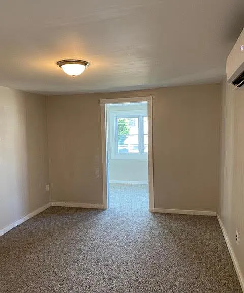 620 Olive Ln #2 — Photo 4