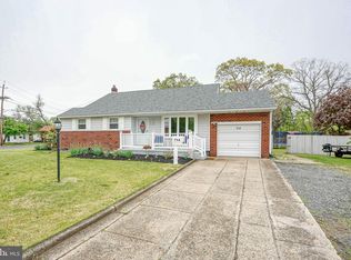 714 S Chester Ave, Riverside, NJ 08075