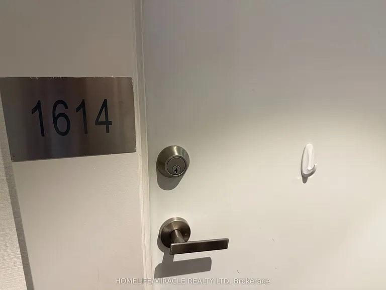 195 Redpath Ave #1614 — Photo 4