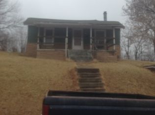 215 N 30th St, Kansas City, KS 66102