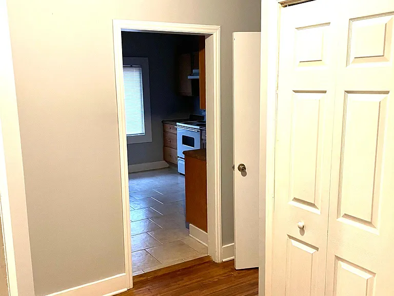 329 Keswick Ave — Photo 9