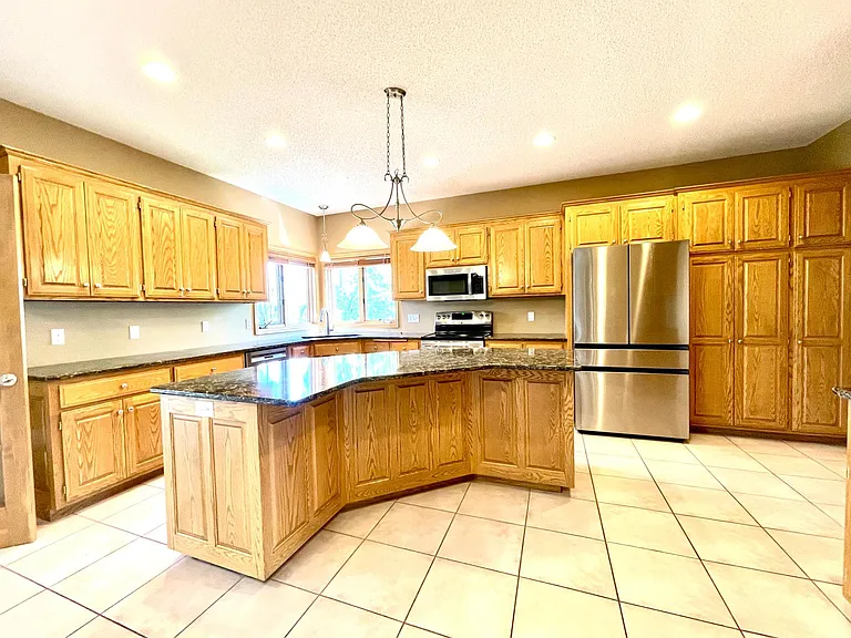 640 S Park Ct — Photo 7
