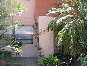 1st image of 33 Madrid Ln