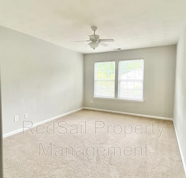 117 Grant Ct — Photo 17