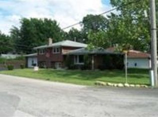 7701 Cronin Ave, Justice, IL 60458
