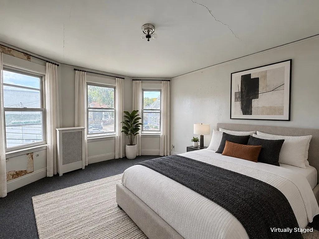 4 bed, $750 — Photo 1