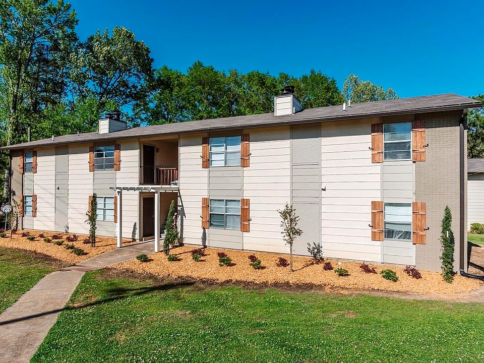 1st image of 1120 E Lee Blvd Unit M151