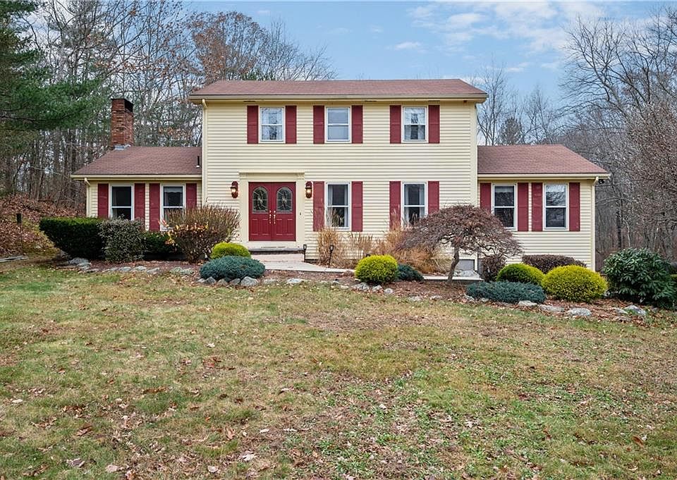 1st image of 71 Brown Ave
