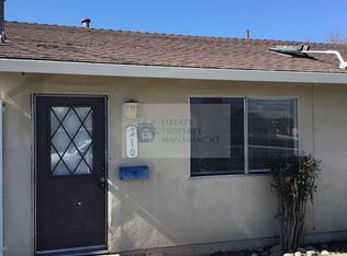 202-210 S 5th Ave, Oakdale, CA 95361