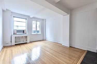 Rented by Manhattan Realty Group