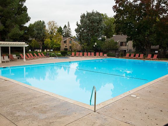 3rd image of 6677 Copperwood Cir