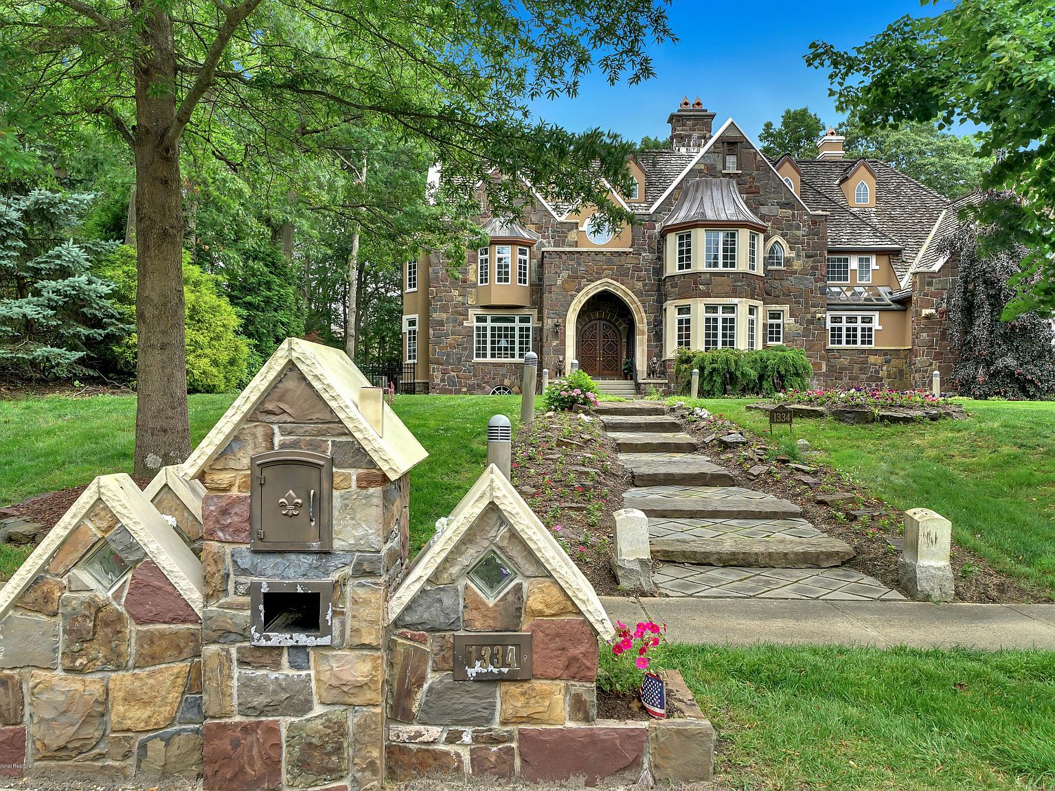 1334 Vincenzo Dr, Toms River, NJ 08753 | Zillow