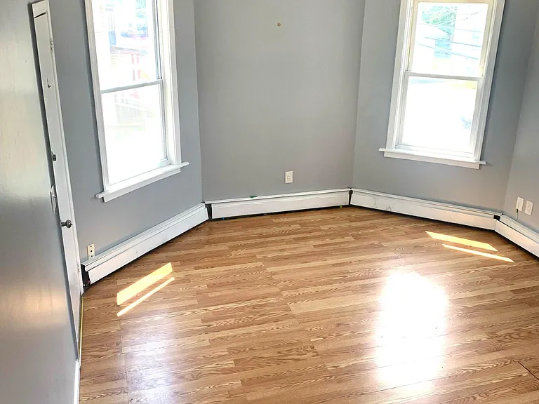 151 Regent Ave #2-3 — Photo 4