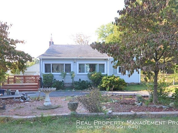 2nd image of 6335 Hillcrest Pl