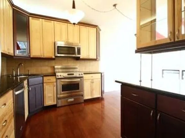 2301 Cherry St APT 3P, Philadelphia, PA 19103