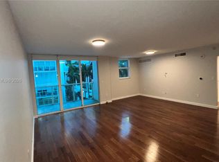 31 SE 5th St APT 411, Miami, FL 33131