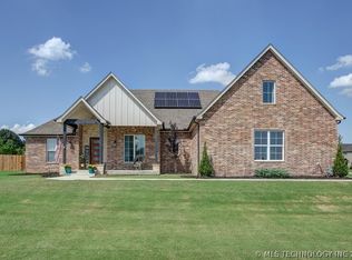 4871 W 77th Ct S, Tulsa, OK 74132