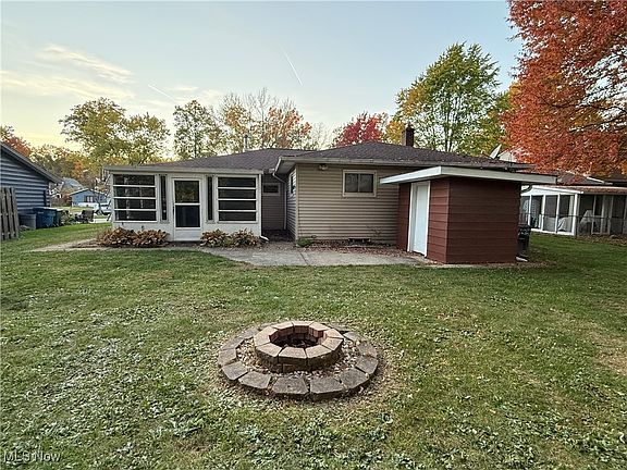 4th image of 8329 Brentwood Dr