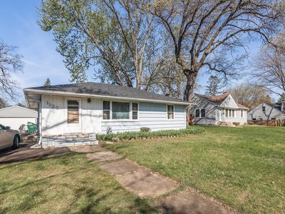 1123 Winnetka Ave N, Golden Valley, MN, 55427