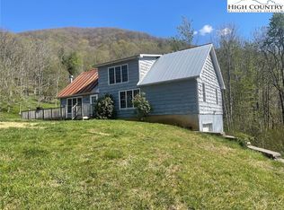 966 Stanley Rd, Warrensville, NC 28693