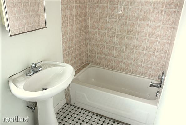 f2 bath