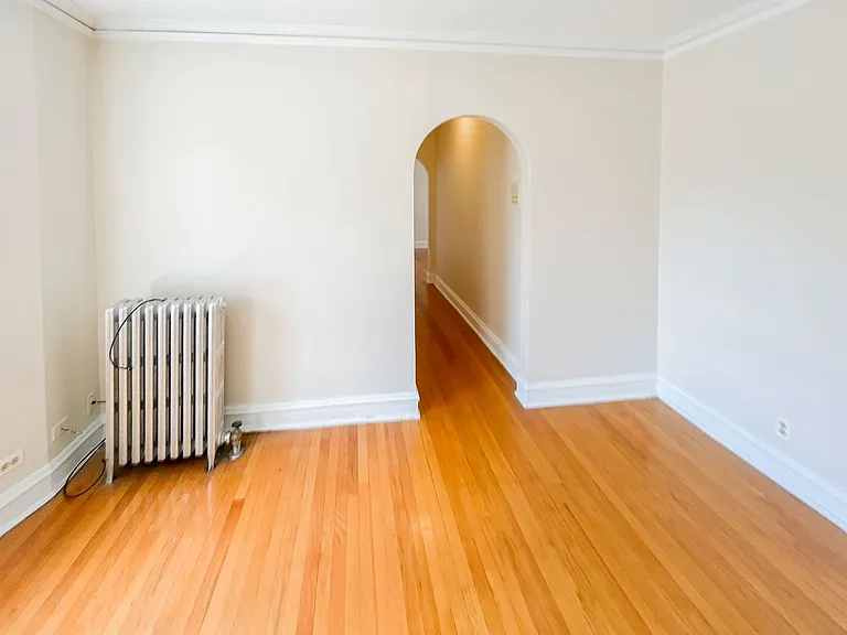 4500- 4506 N. Ashland / 1606-14 W. Sunnyside — Photo 26
