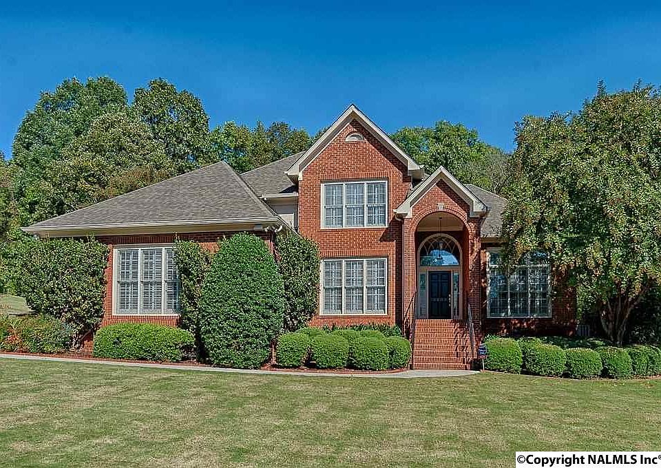 1st image of 2203 Honey Locust Ln SE