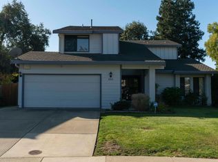 860 Shellwood Way, Sacramento, CA 95831