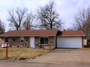 241 N Sunshine Dr, Columbia, MO 65201