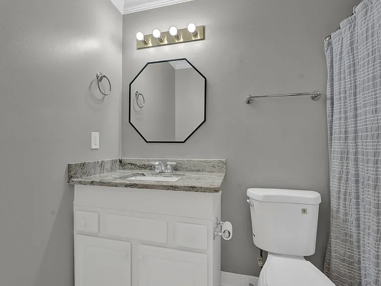 1331 Riding Brook Dr — Photo 29