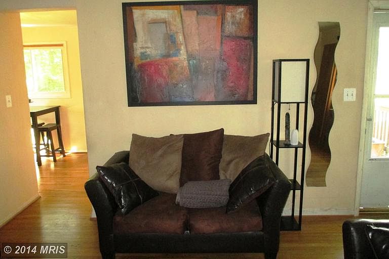 1st image of 4130 Leonard Dr