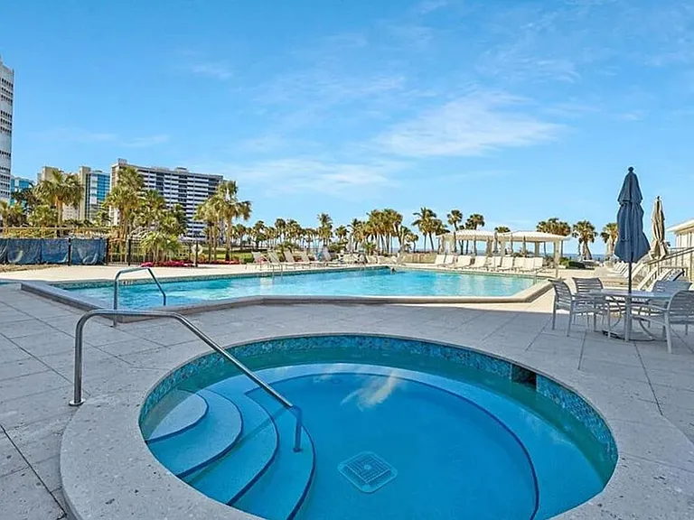 4041 Gulf Shore Blvd N #1807 — Photo 31
