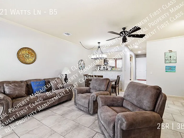 421 Watts Ln #B5 — Photo 5