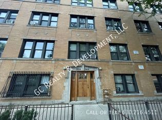 1906 N Drake Ave APT 2B, Chicago, IL 60647