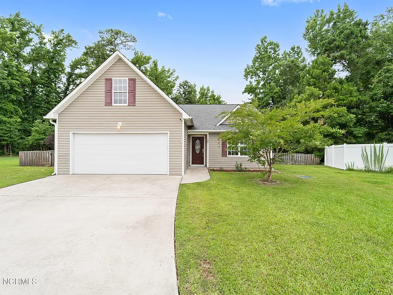 106 Cona Ct — Photo 1