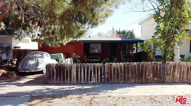 1st image of 4434 Saint Clair Ave