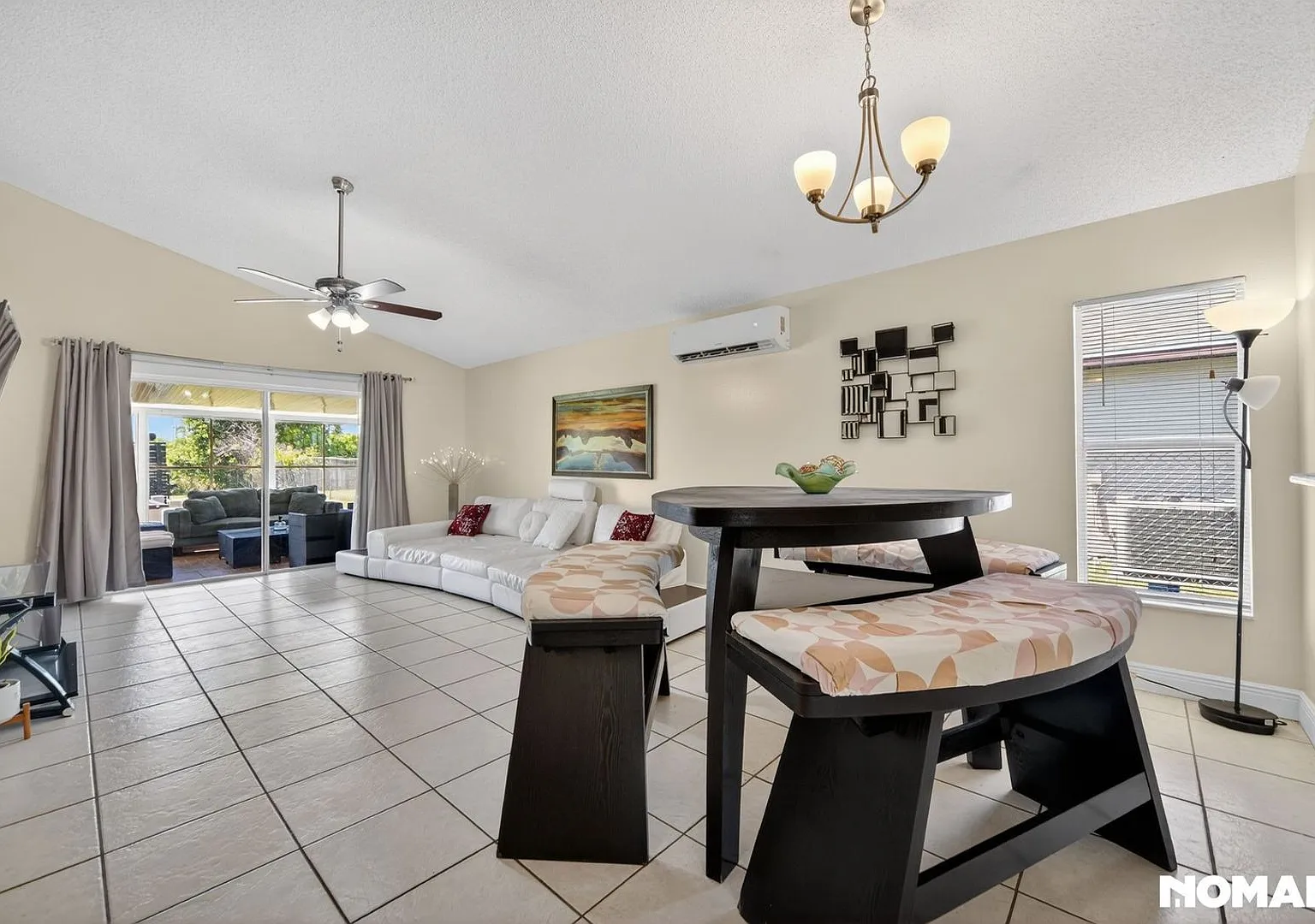 293 Chicago Woods Cir — Photo 3