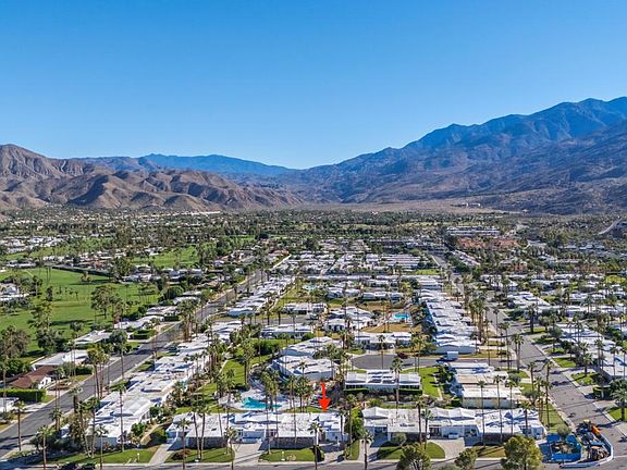 4th image of 489 E San Jose Rd