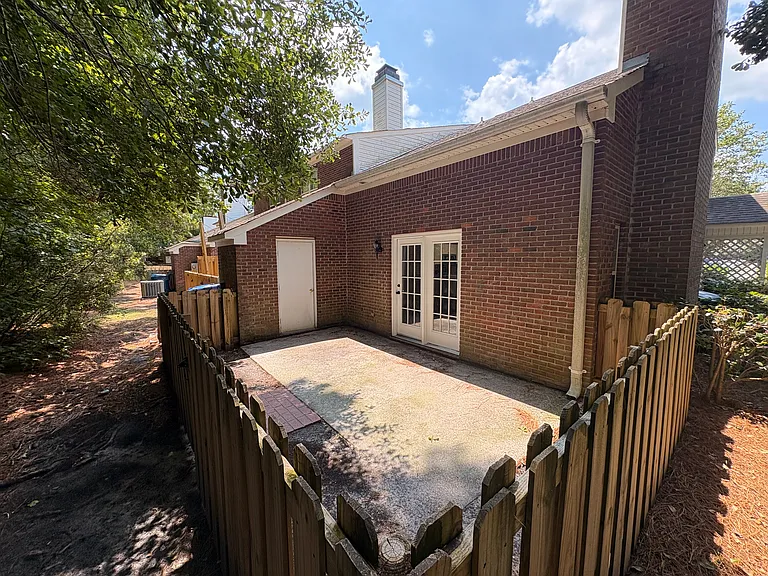 5120 Lamppost Cir — Photo 18