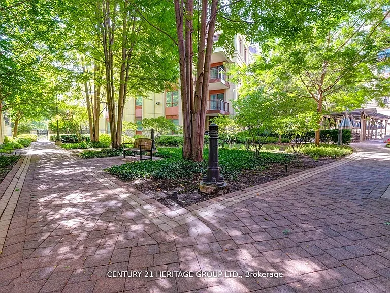 23 Rean Dr #309 — Photo 7
