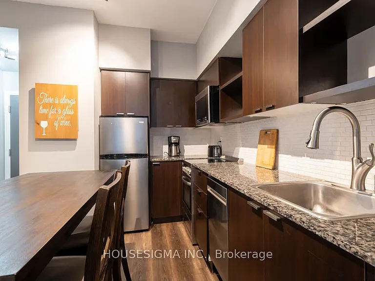 35 Hayden St #1015 — Photo 2