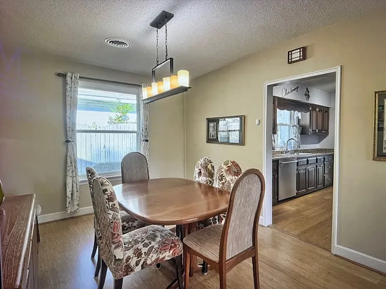 3023 Manchester Rd — Photo 6