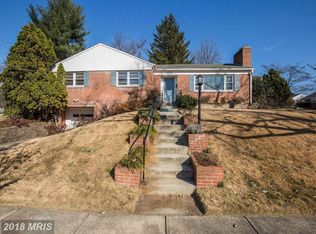 10001 Crestwood Rd, Kensington, MD 20895