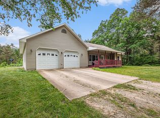 8930 W Forteen Mile Rd, Bitely, MI 49309